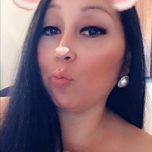 Meet your Posher, Marisela